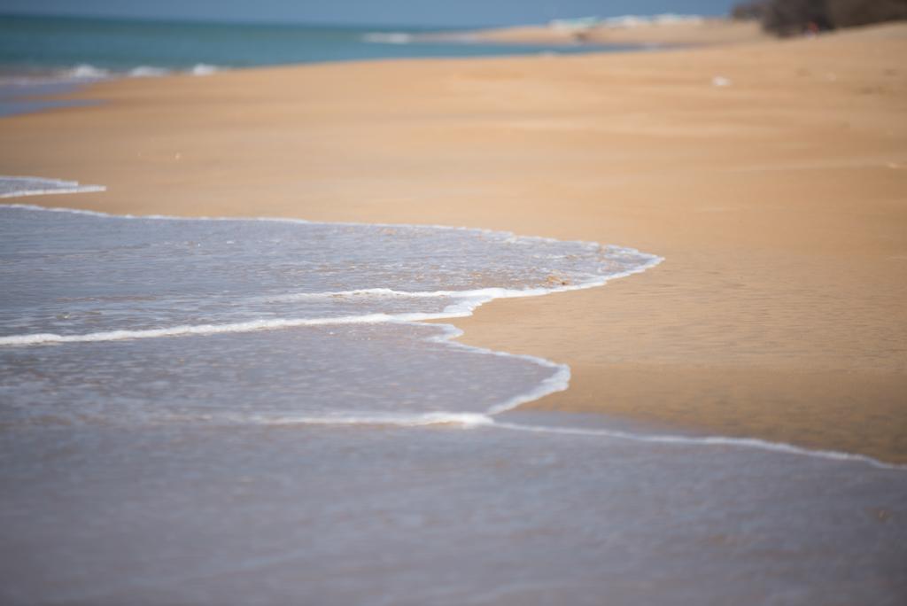 Bar Reef Resort Etalai 外观 照片