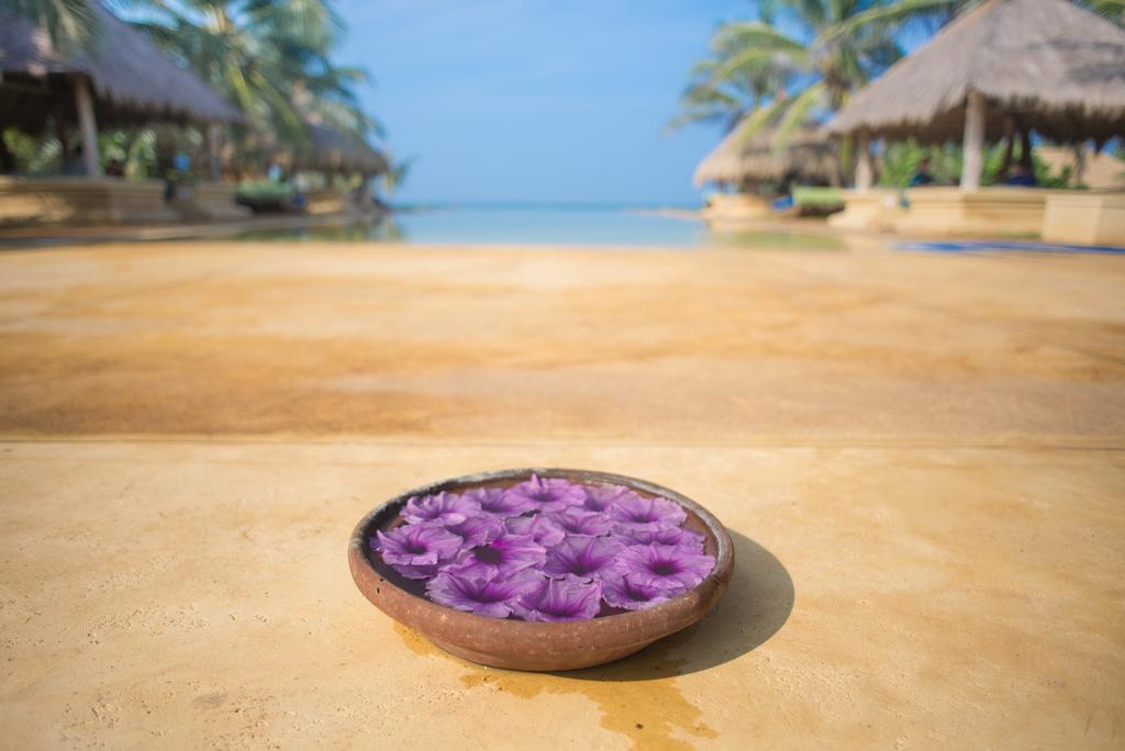 Bar Reef Resort Etalai 外观 照片