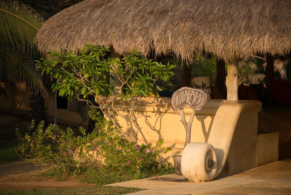 Bar Reef Resort Etalai 外观 照片
